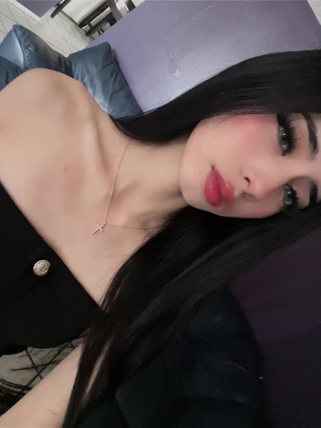 @Kimsita_m