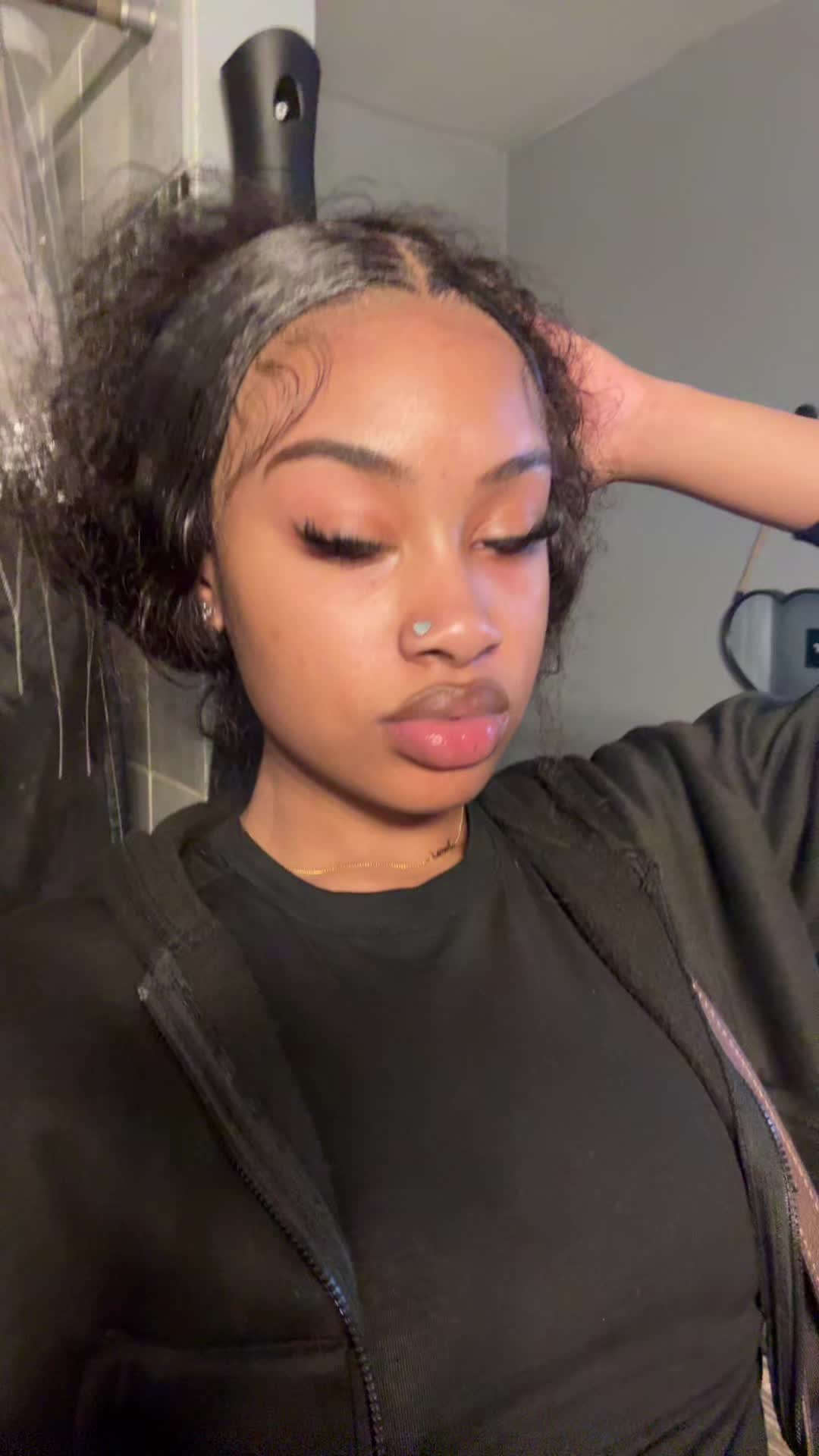 @aaniiyyah