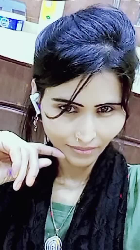 @কিউট পাগলি