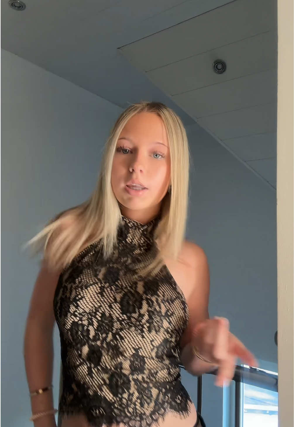 @thalia.pae