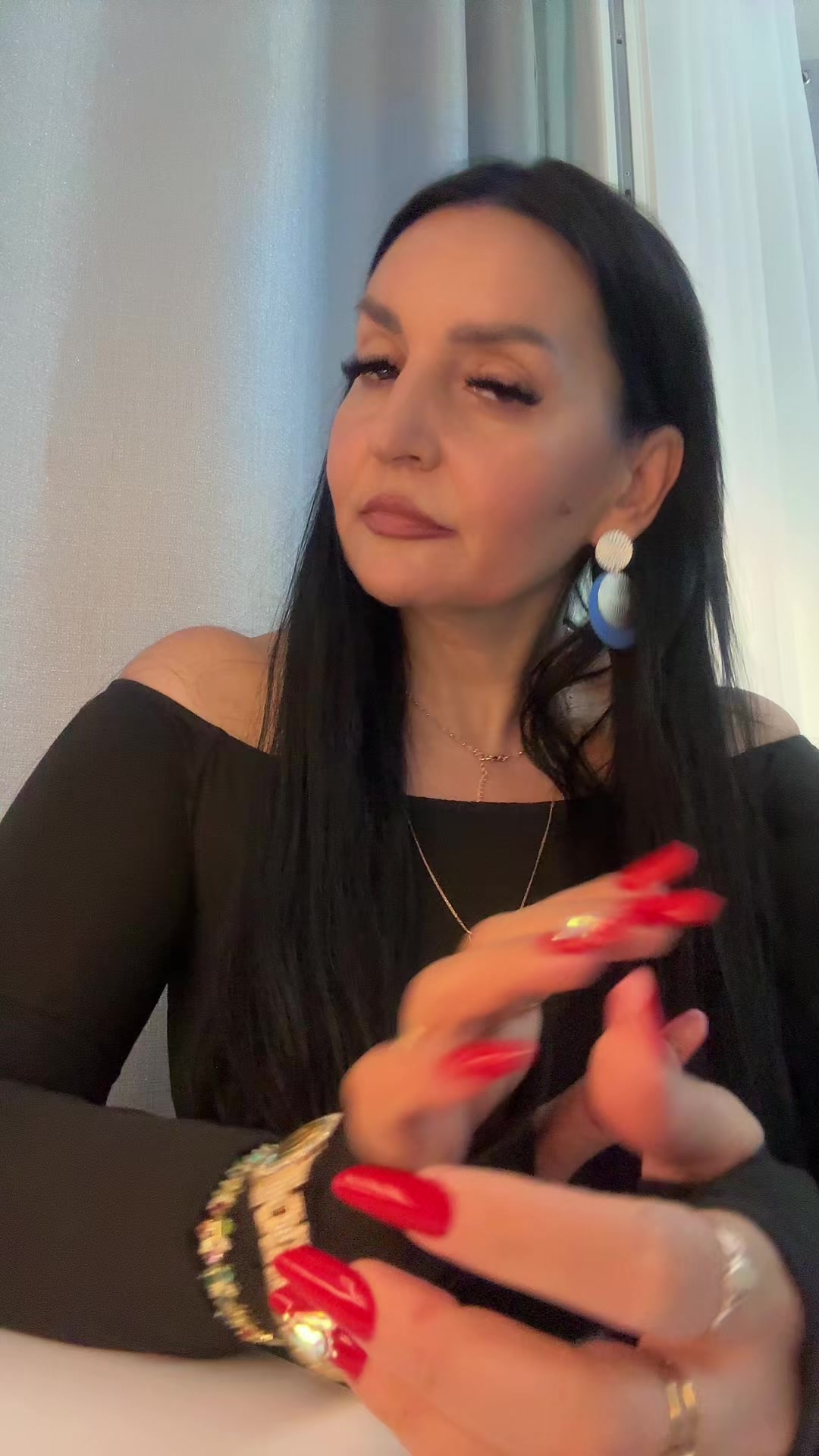 @Veronica