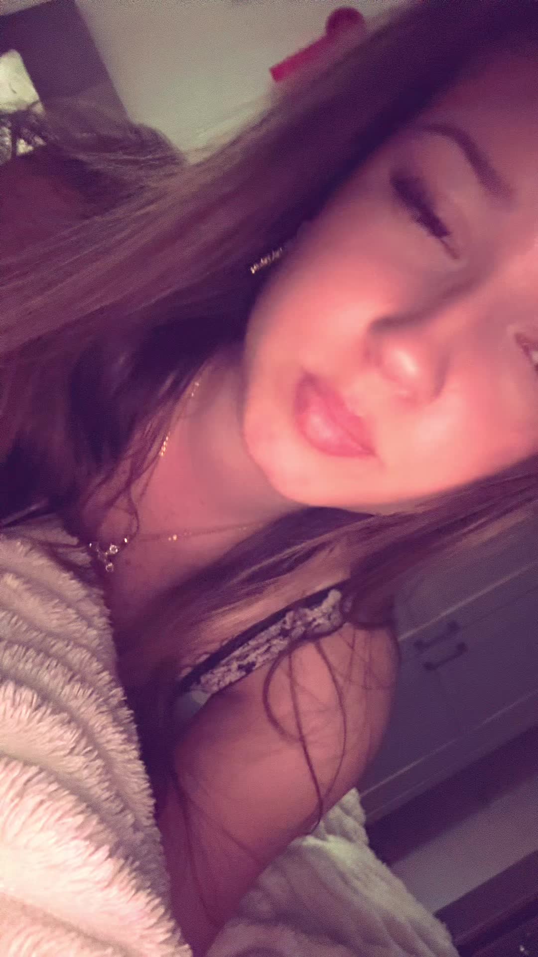 @lilly 𝜗𝜚
