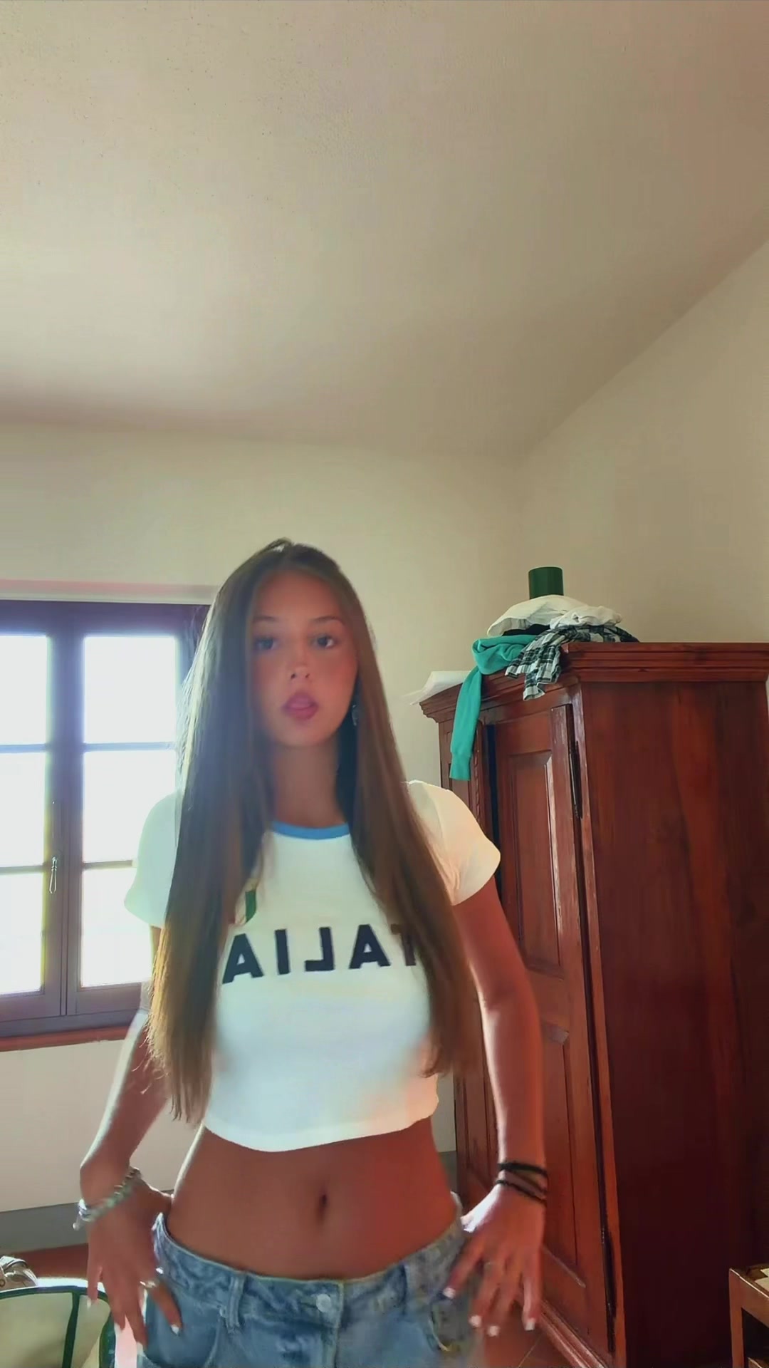 @ella🪽