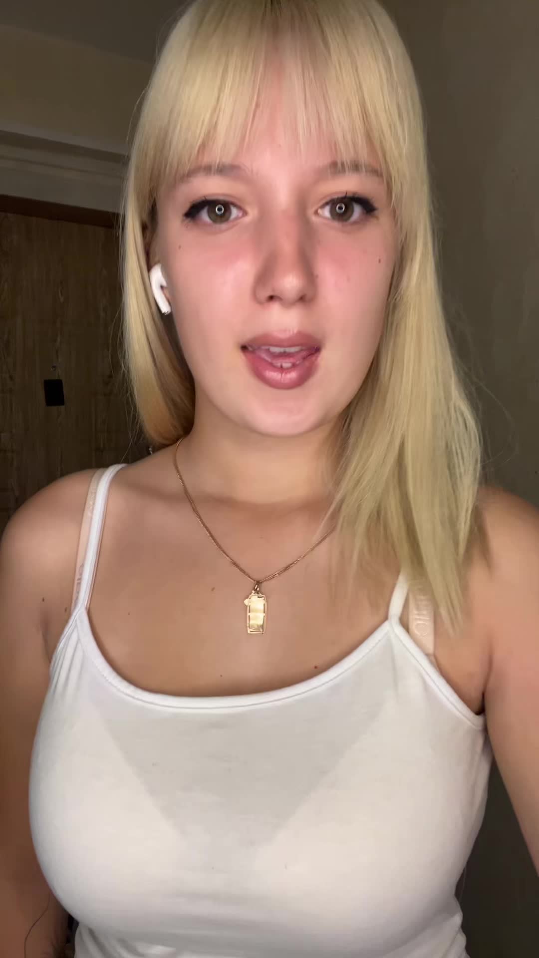 @blondy