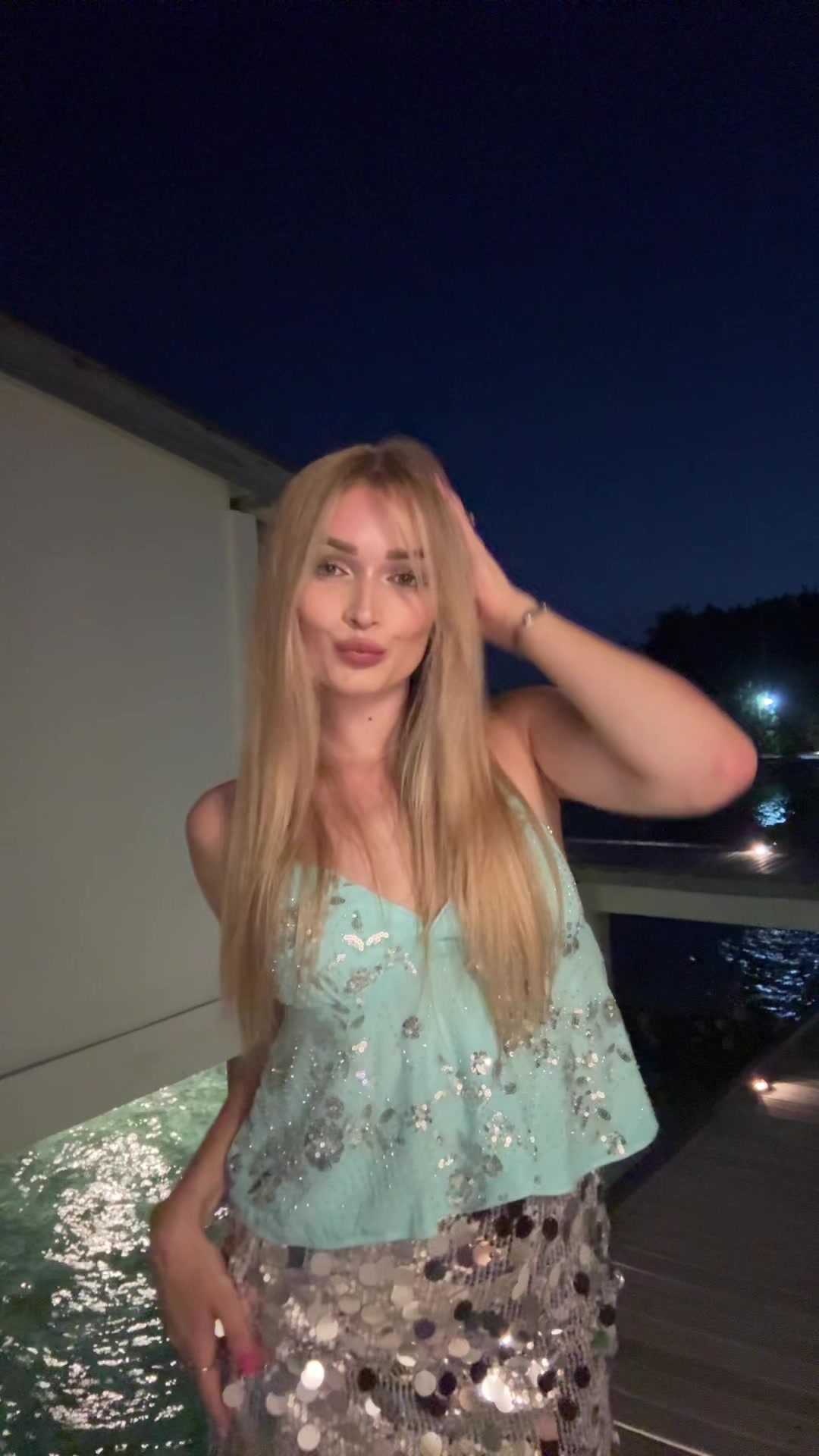 @LARA