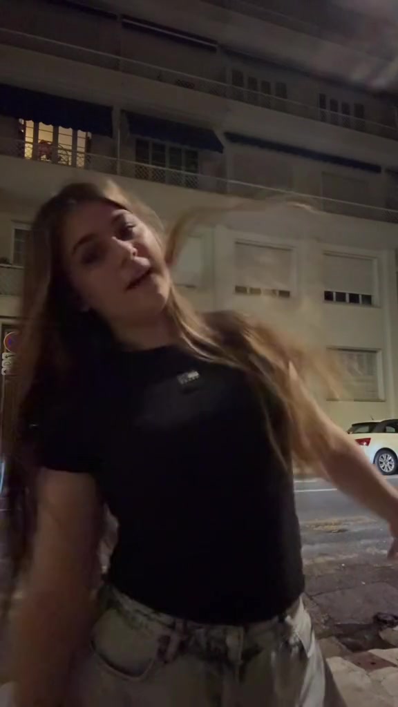 @Valerica🦋