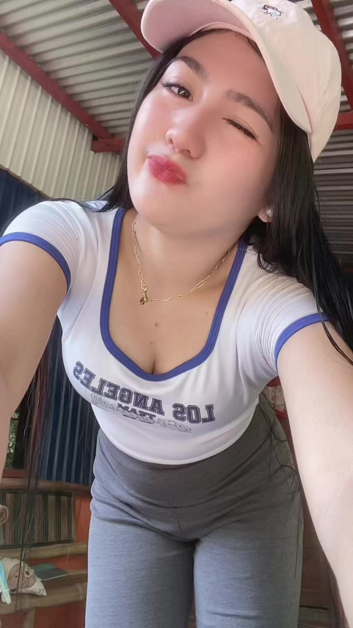 @honeybee.xoxo_on_ig