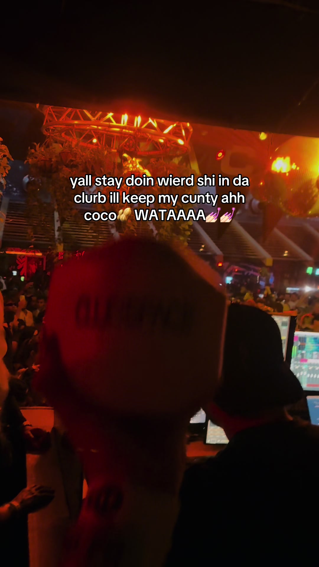@G E N E V A  ☆  L A C O R T E
