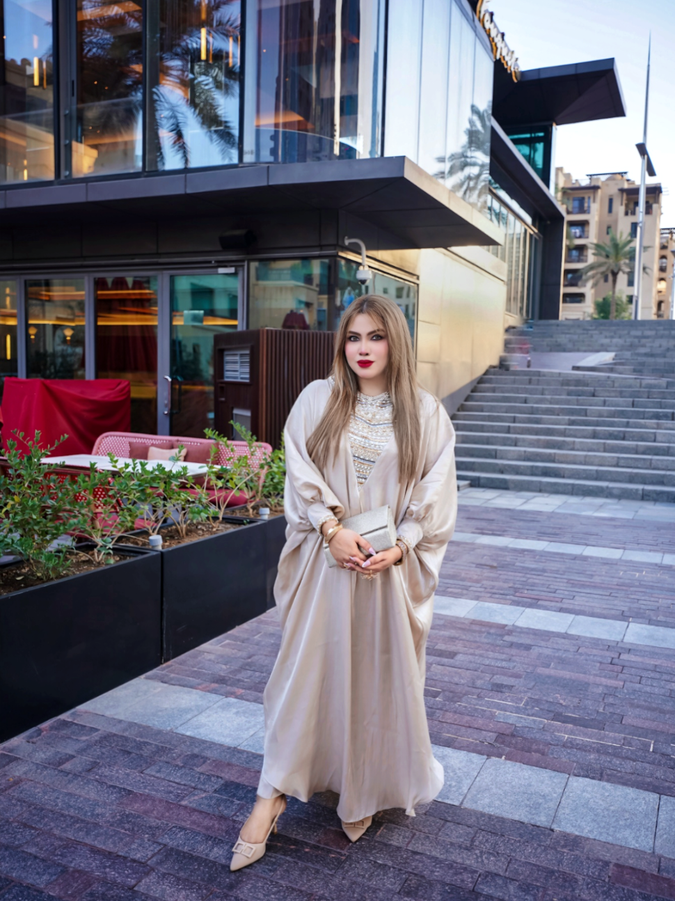 @Dubaiblogger_AZ