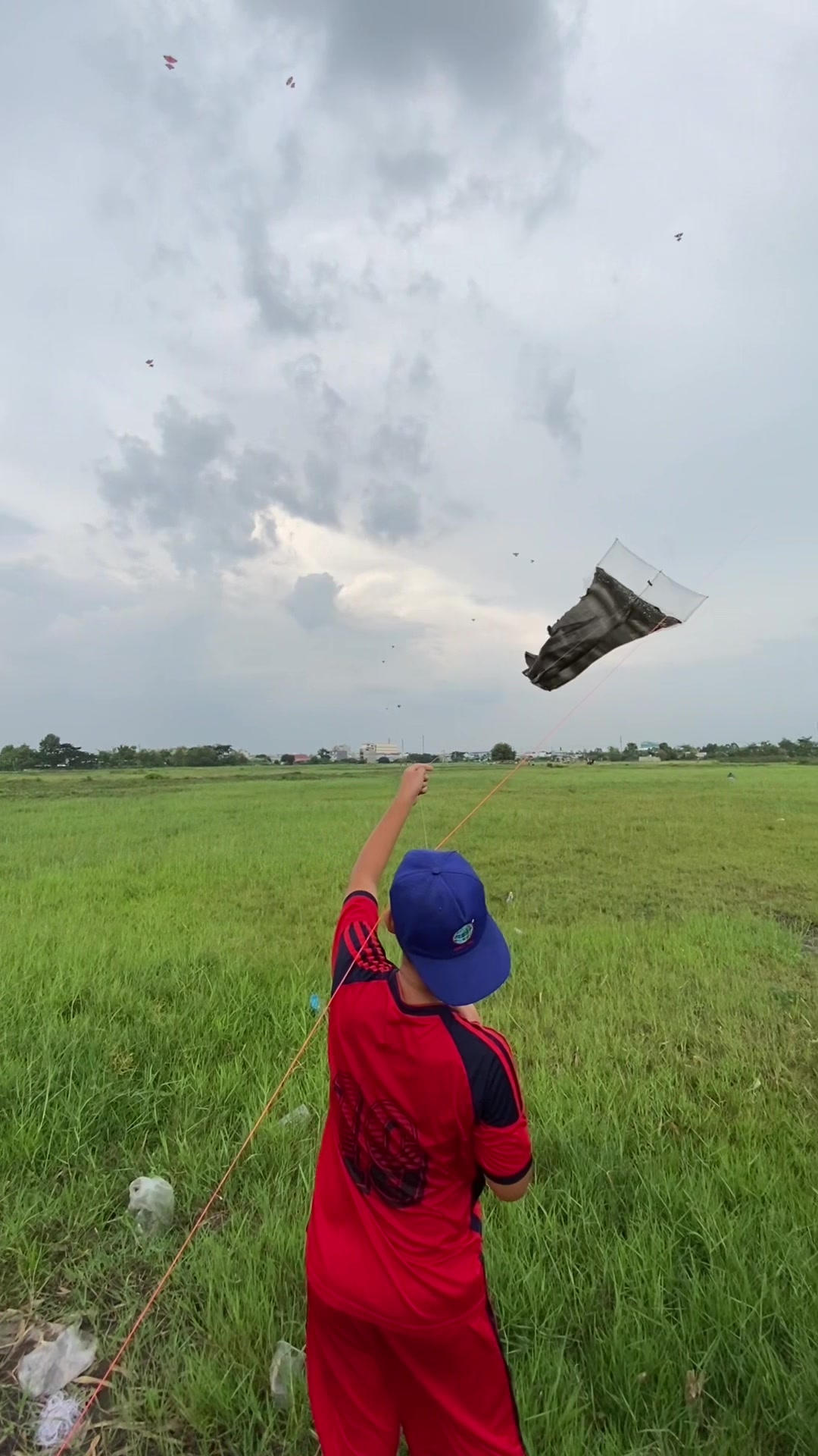 @Thả diều cùng Lợi
