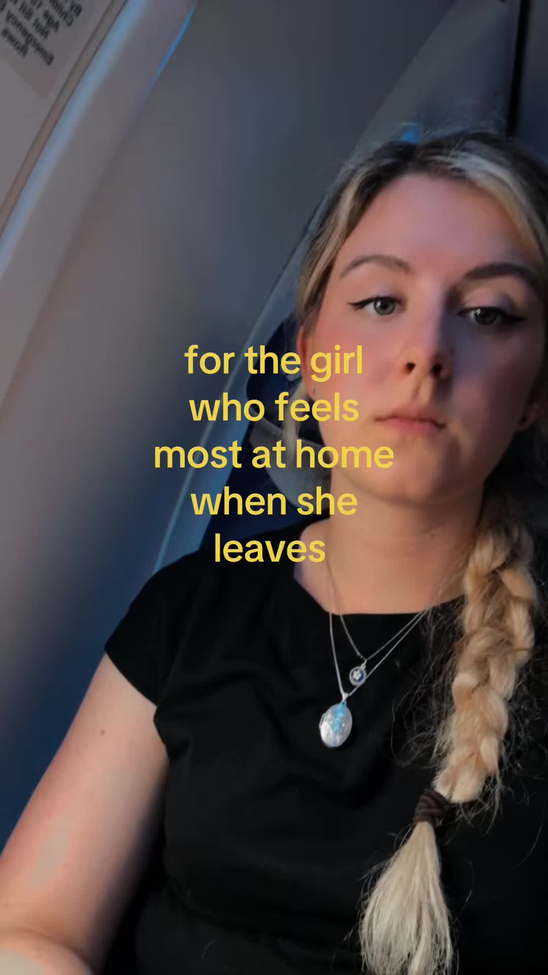 @melanie ×͜× ❯❯❯❯ 卌