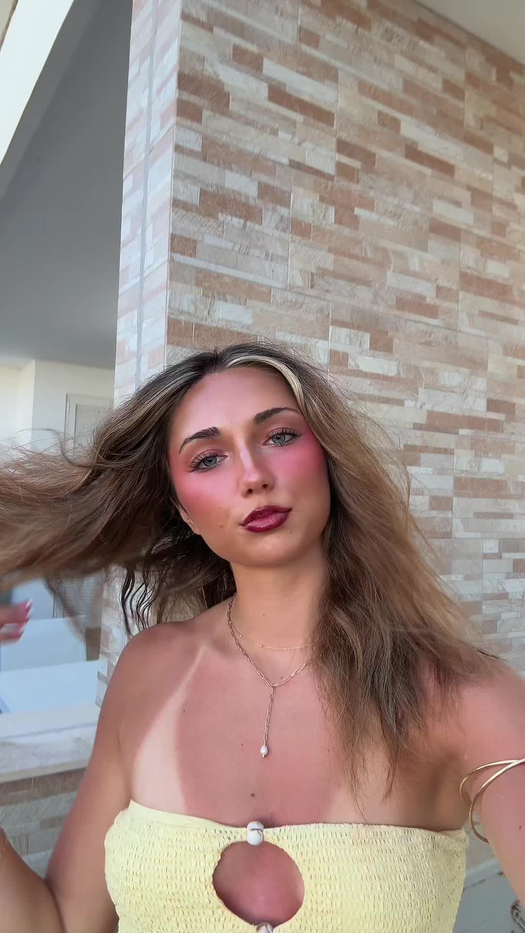 @ava