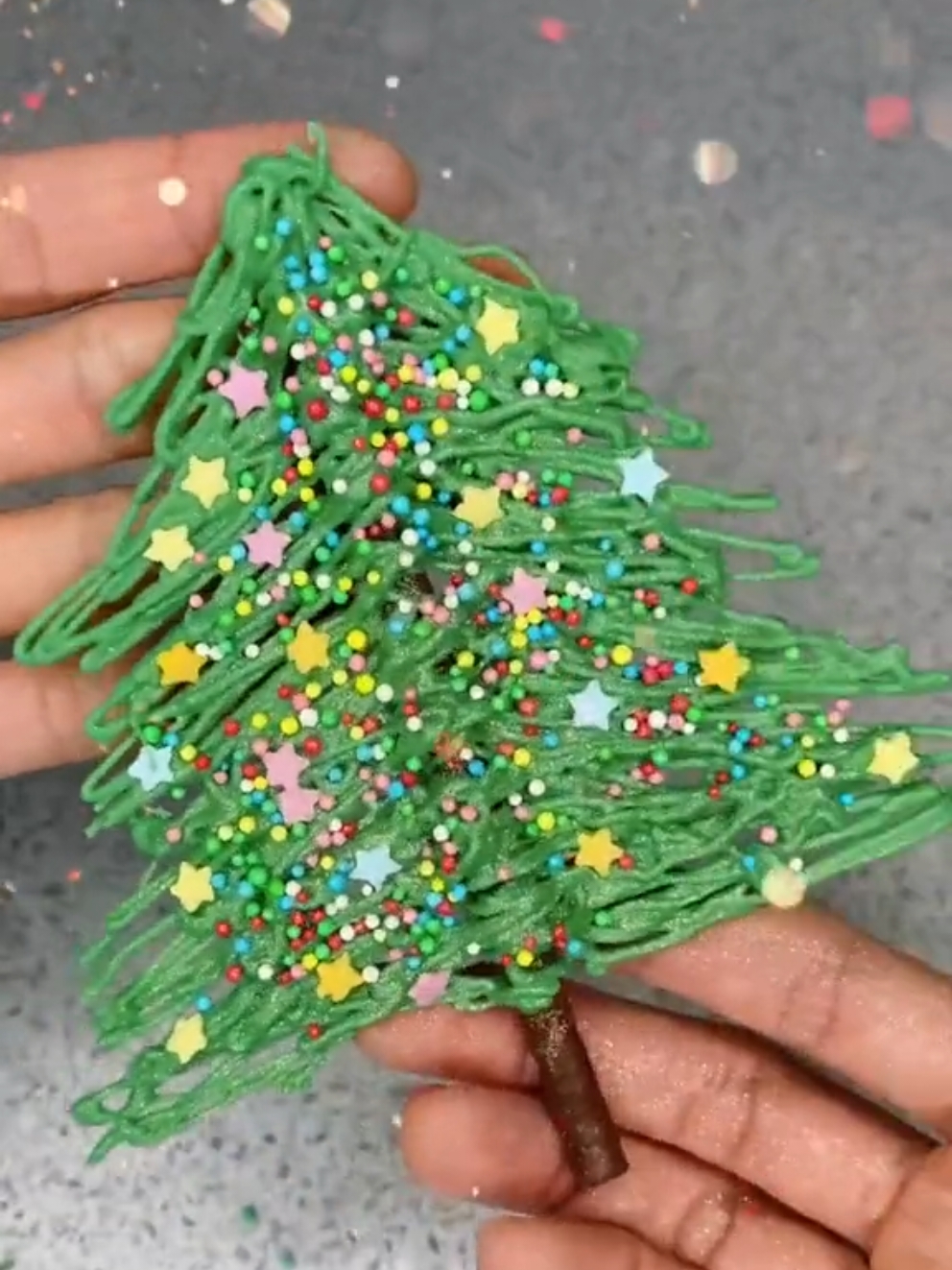 @CAKE DECORATING & BAKING TIPS