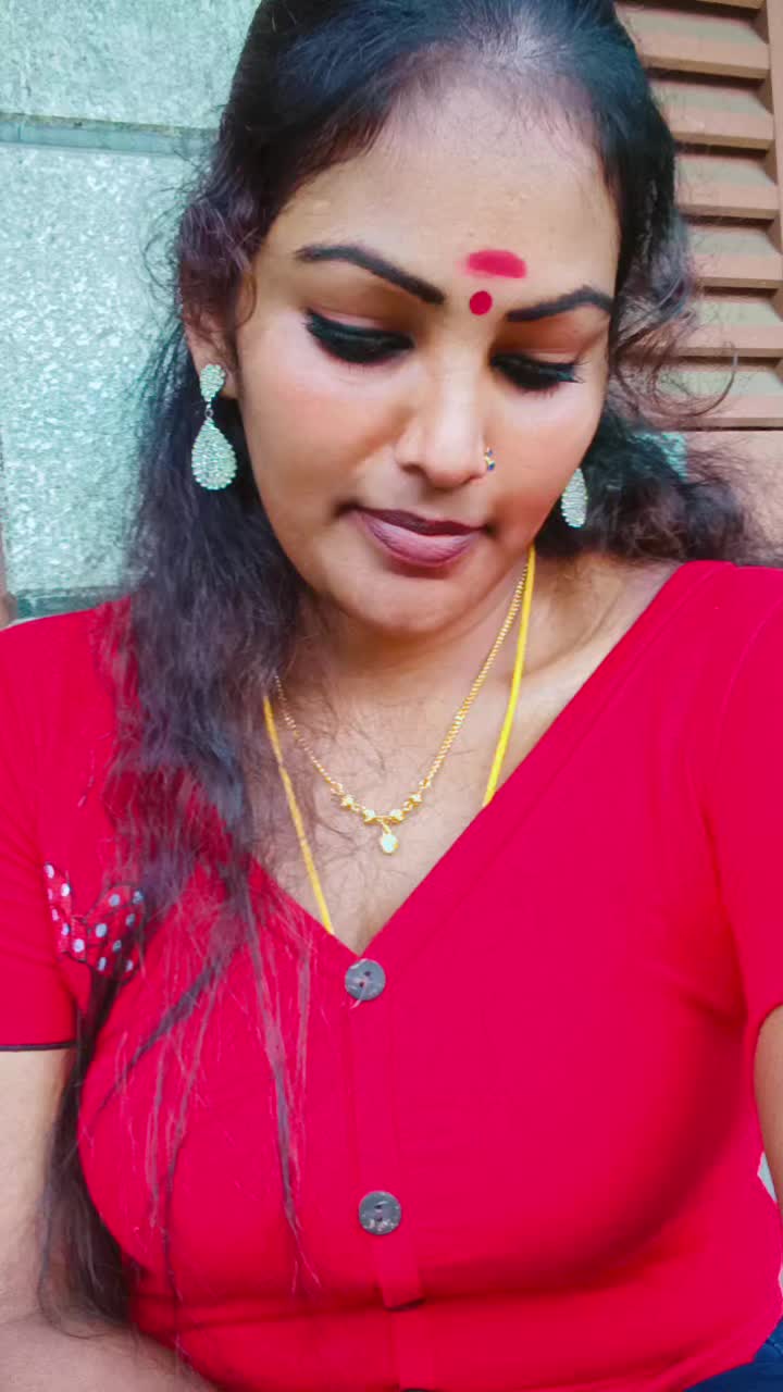@Nila karuvachi