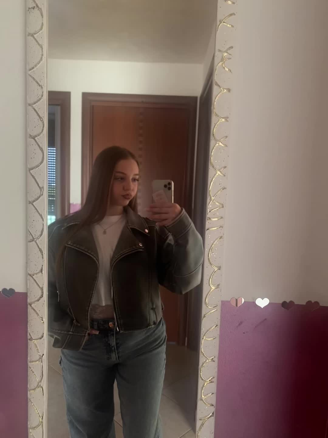 @SIRIANA