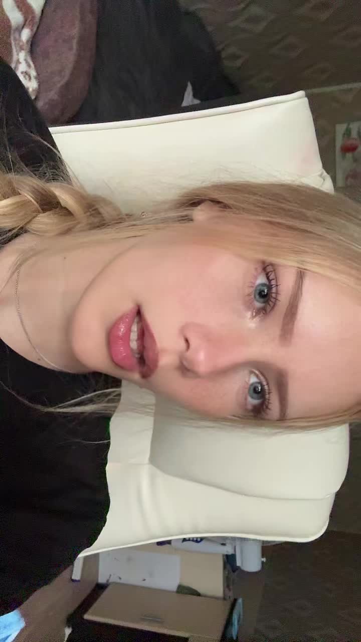 @anaais1