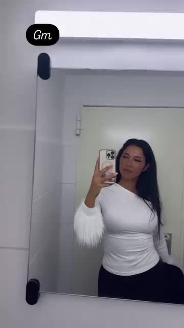 @Selinabeautyandthenerd3