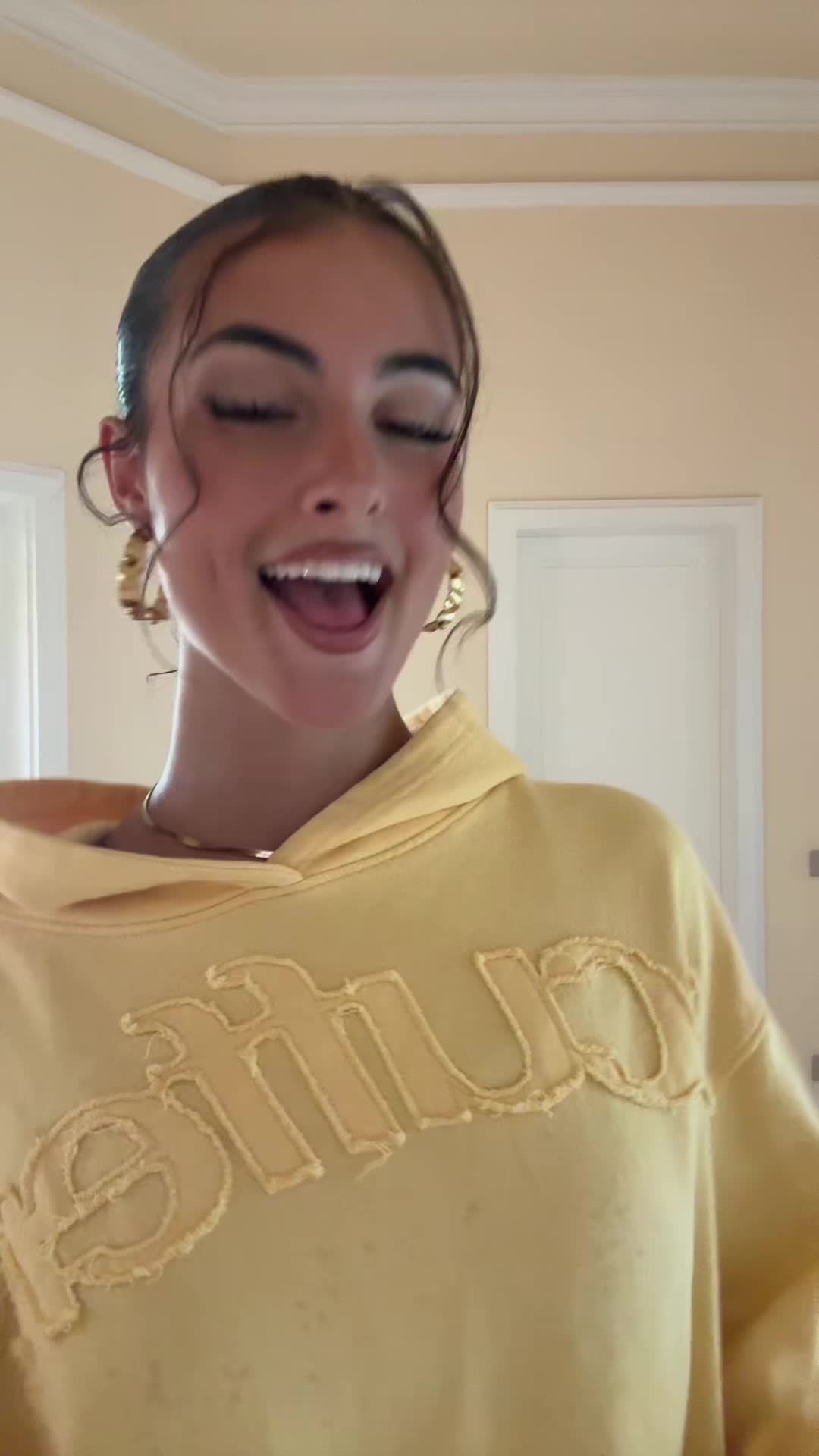 @aleee