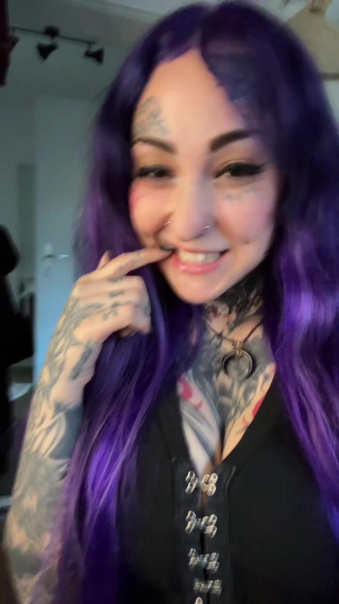 @VampVirya 🦇
