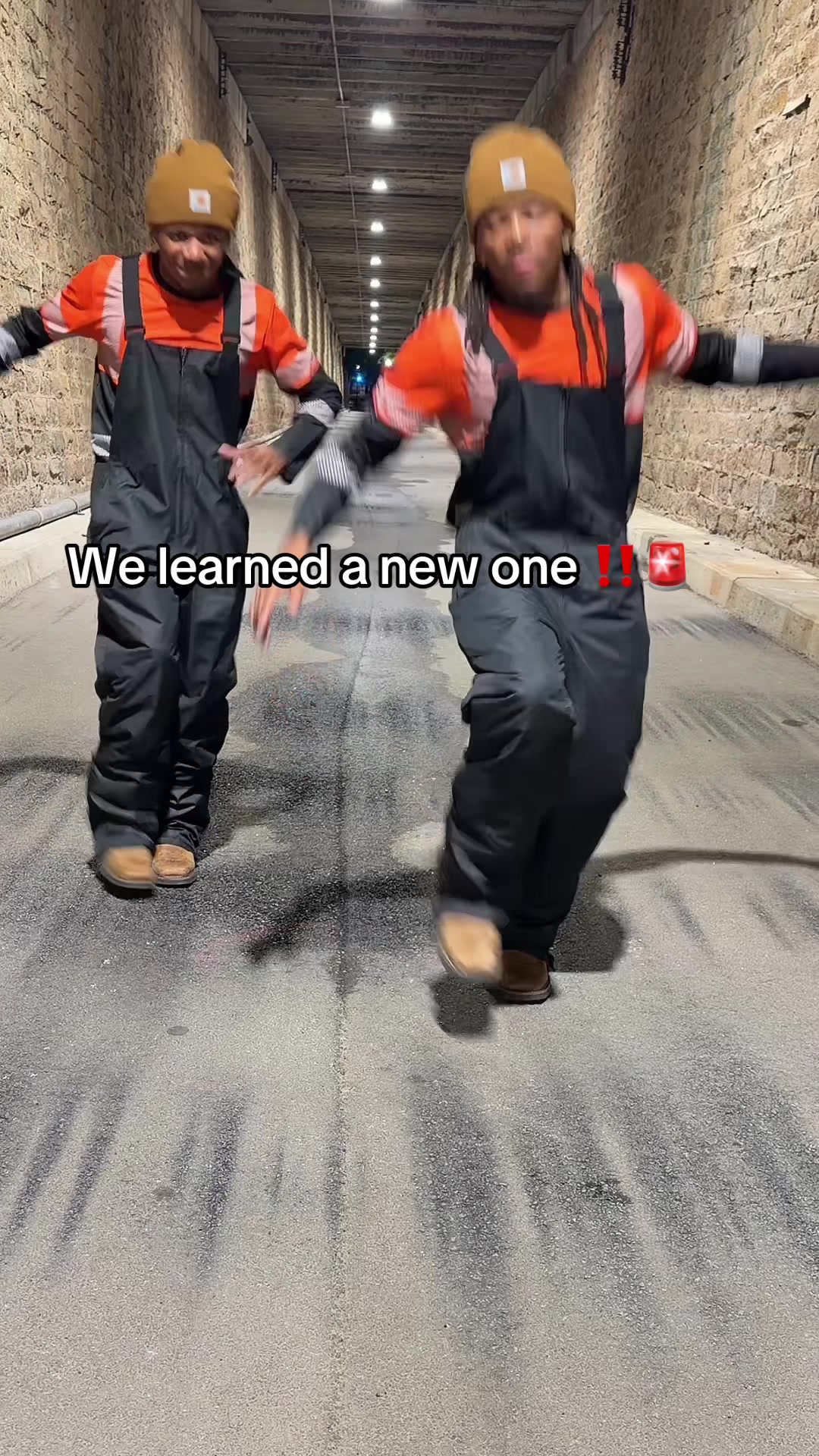 @Ghettotwins_