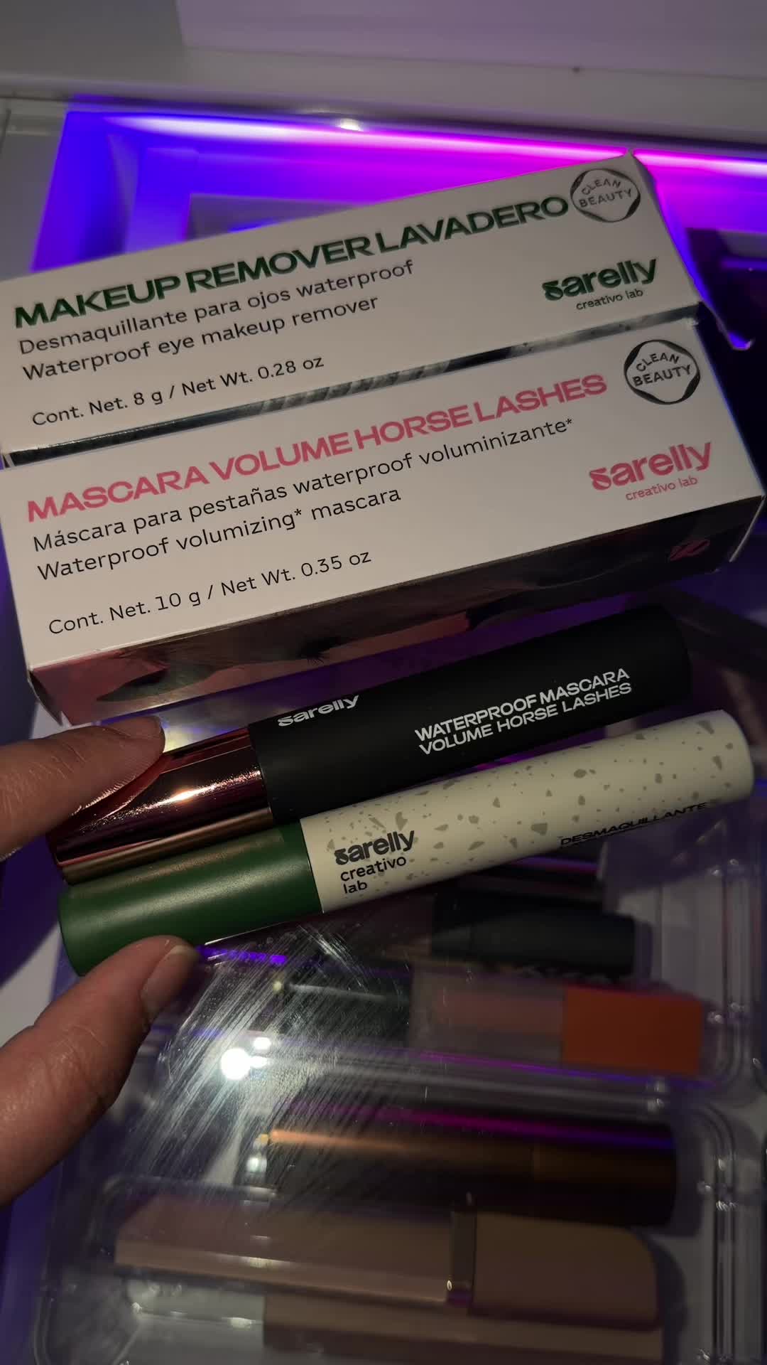 @Mar&iacute;a Colmenares