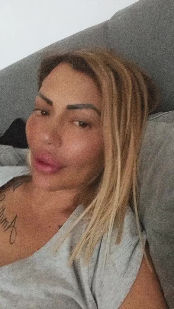@ChanelFerone
