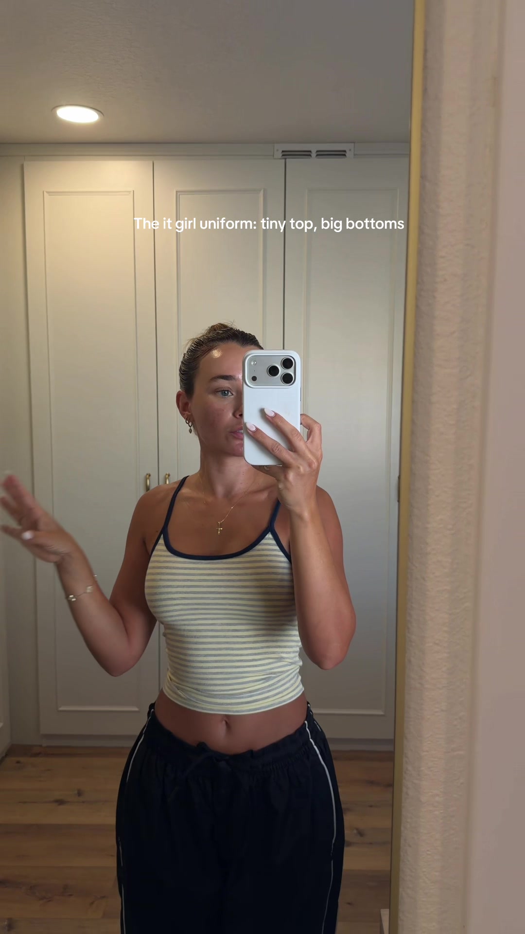@Kellirosee