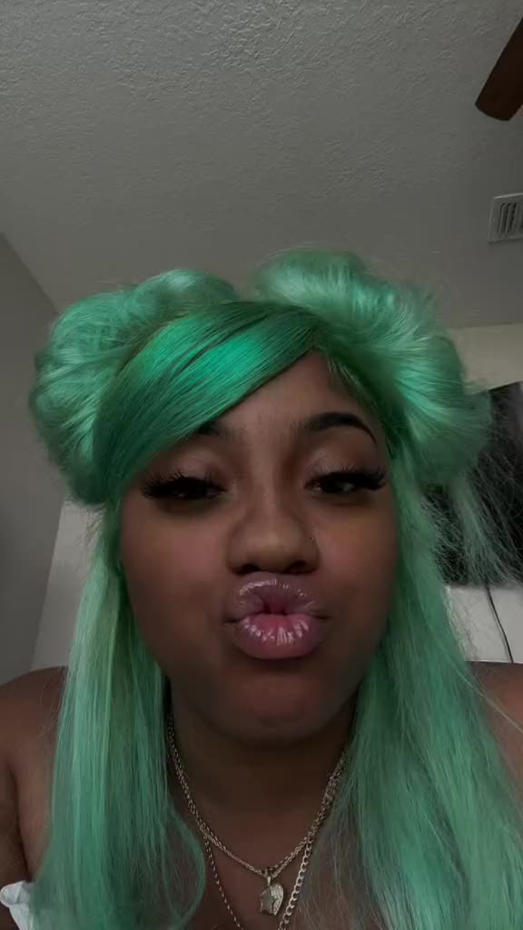 @Raye 💋