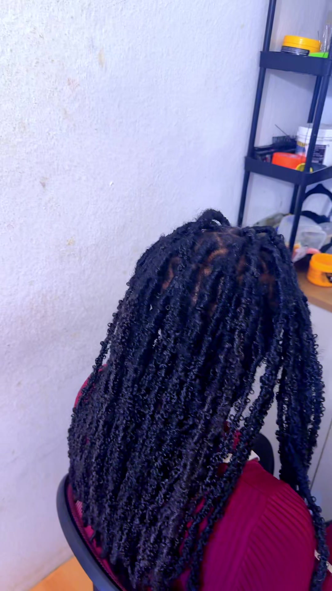 @Ririmakeover & hairstylist
