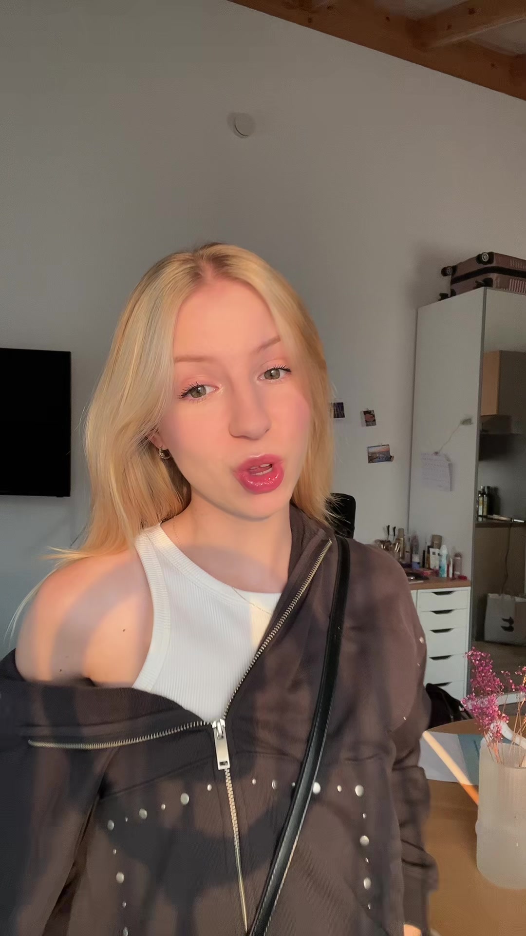 @vverrory_
