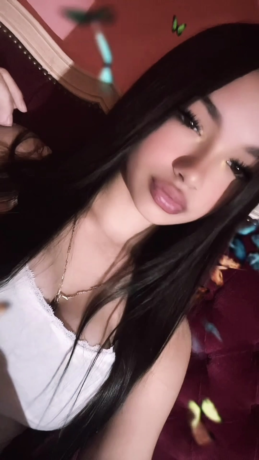 @𝐌𝐞𝐥𝐥𝐲𝐲&bull;🐝