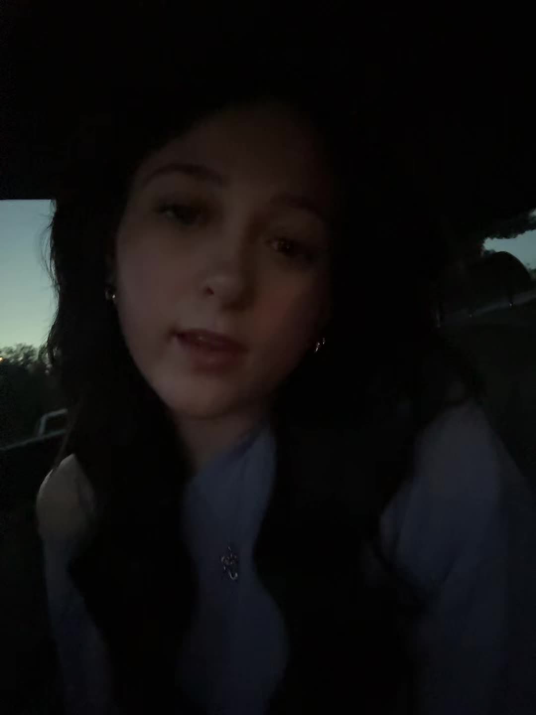 @Chloie.