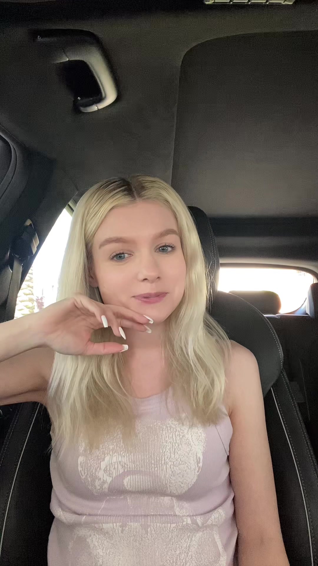 @sheshowsmore
