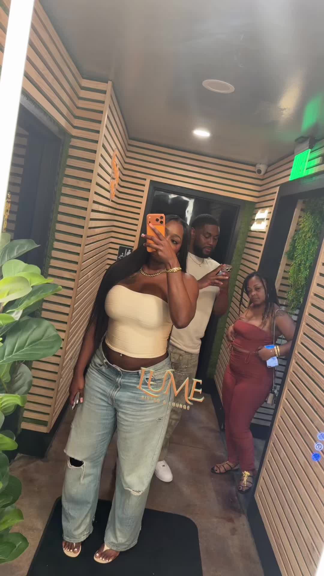 @Thehoodbrat