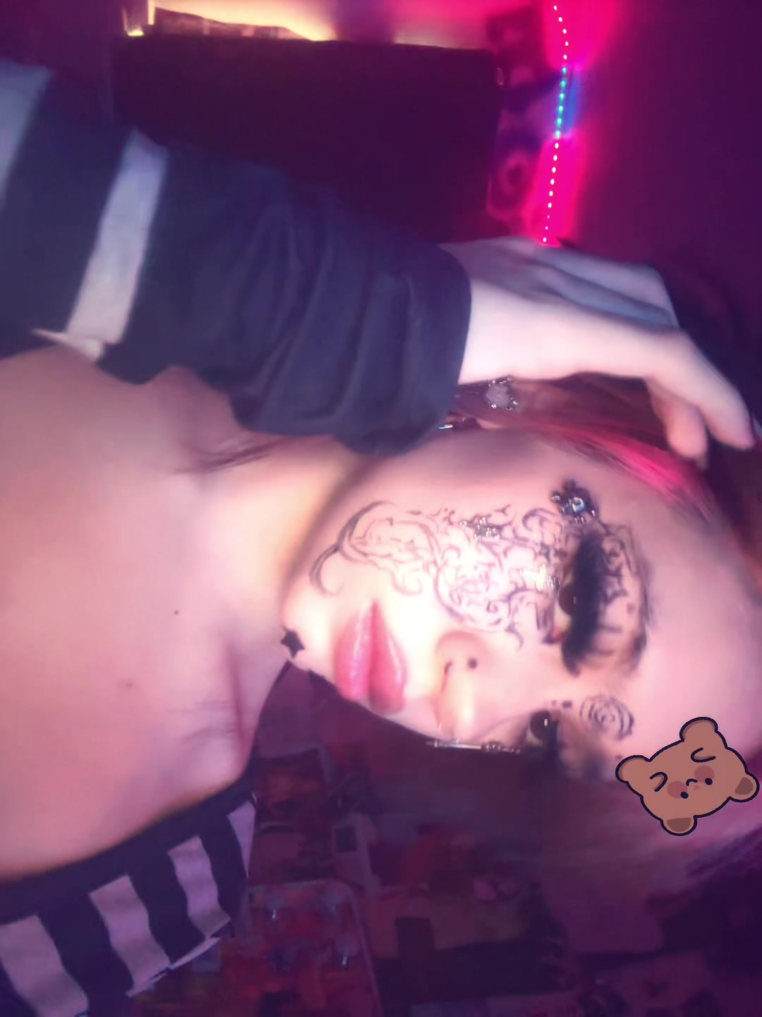 @slippery.skin