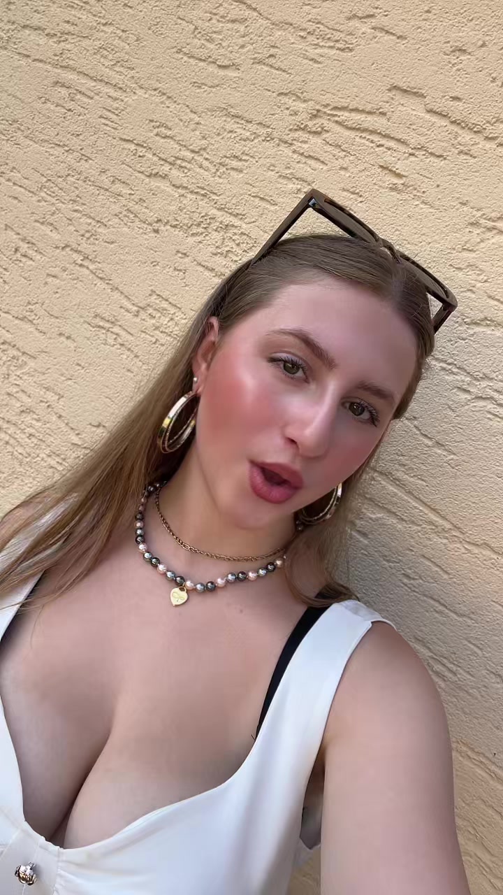 @✨ℒℯ𝓃𝒾✨