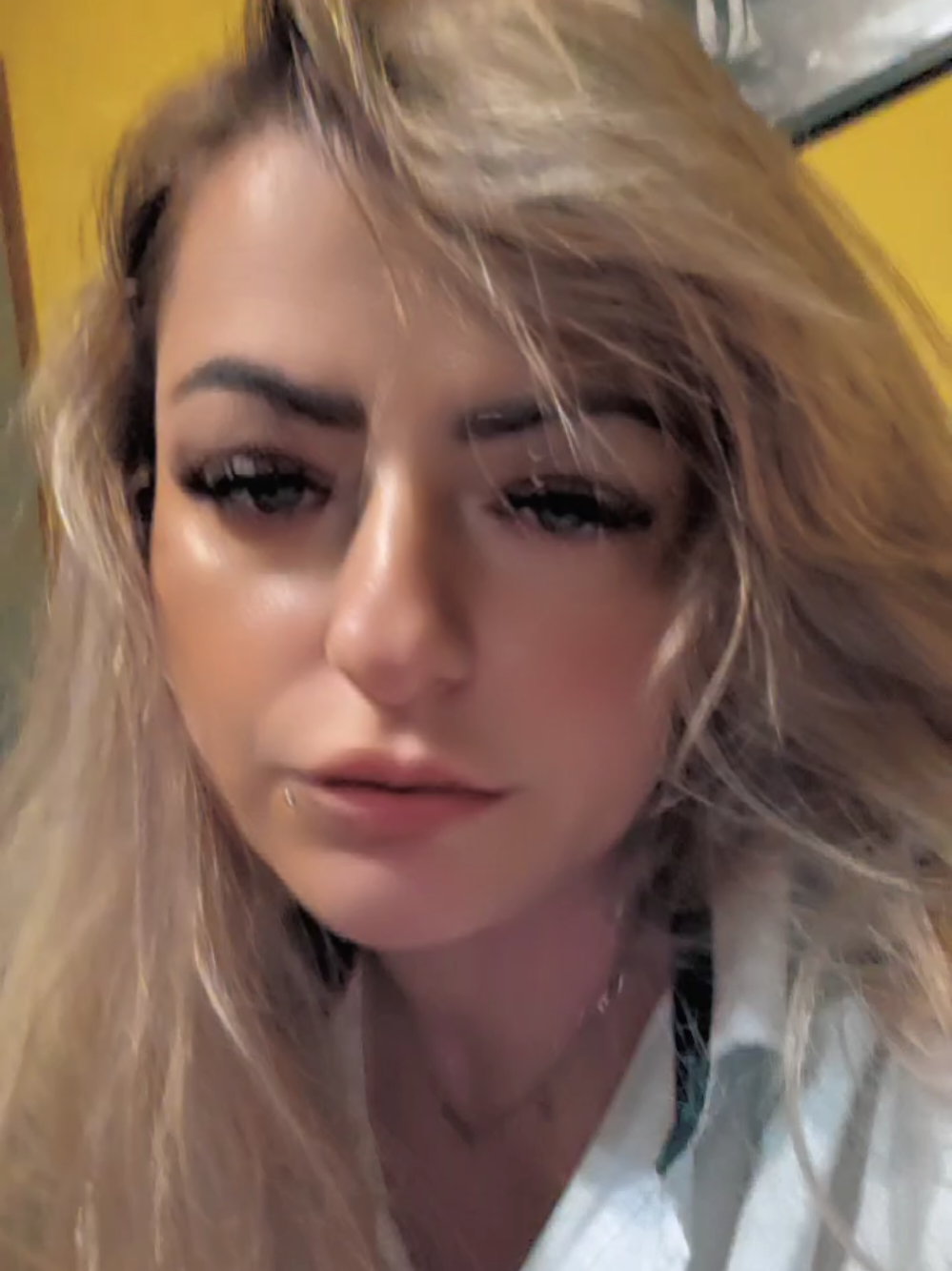 @AneCia
