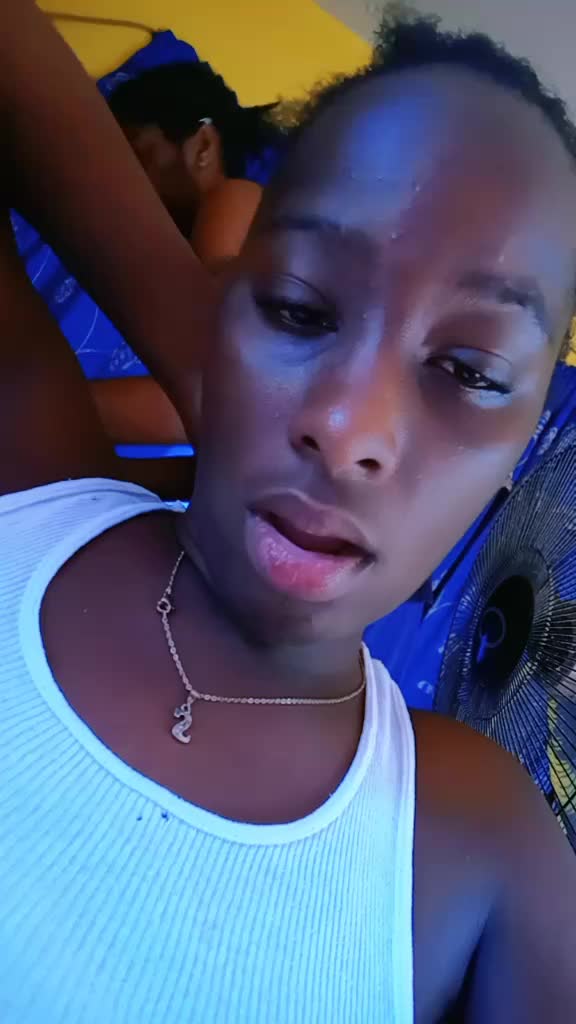 @miss grippy 😘☠️👿🤞👌