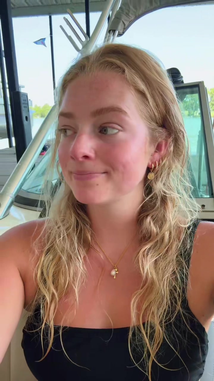 @HOLLYN | CDA 🦷🧚🏼♀️