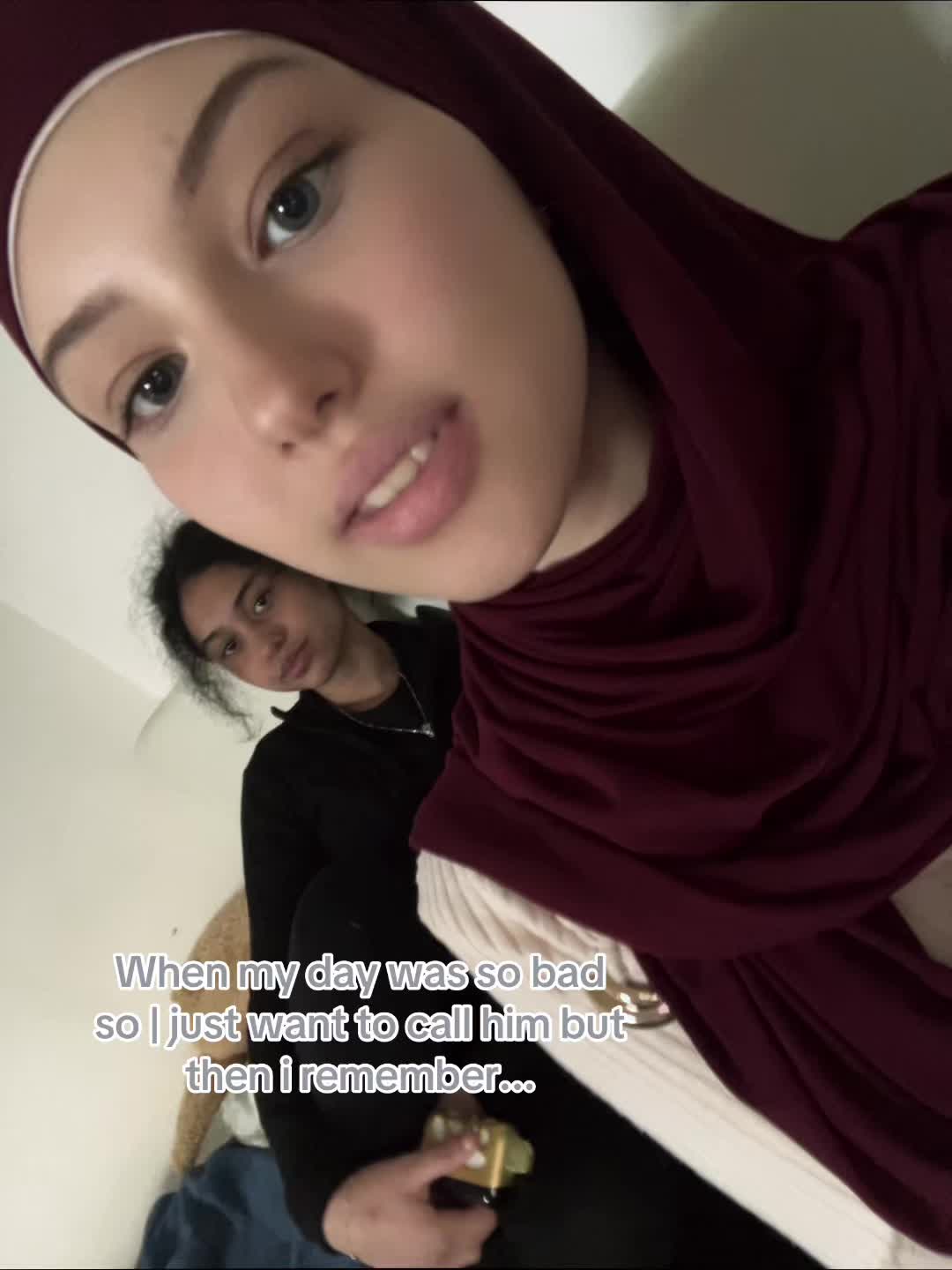 @naila.official