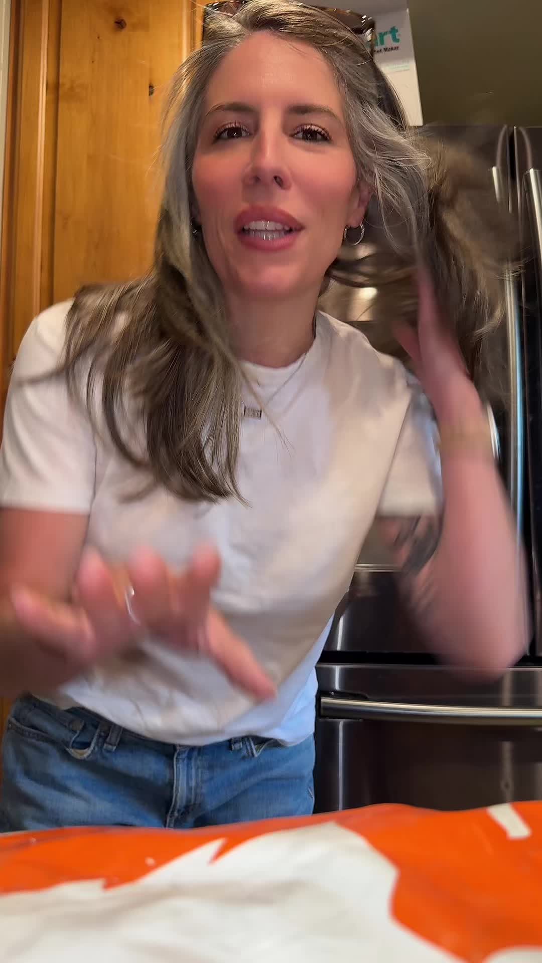 @Kiki W