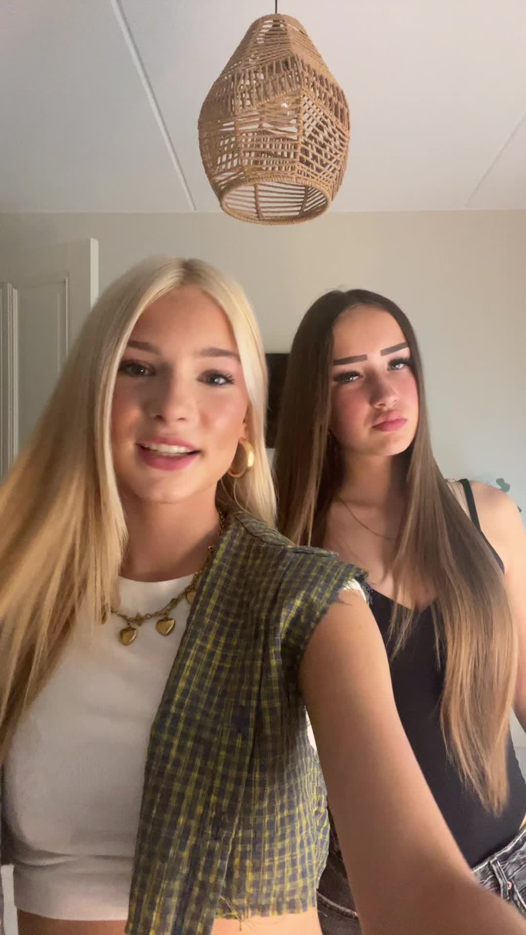 @𝐅𝐄𝐌 𝐃𝐄 𝐆𝐑𝐎𝐎𝐓.ྀིྀི