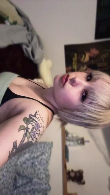 @Kiki