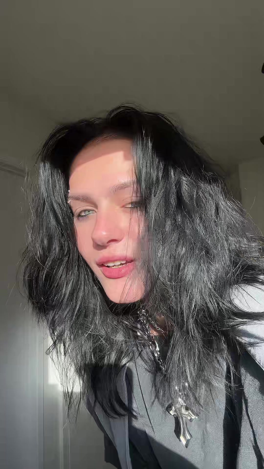 @notjustang