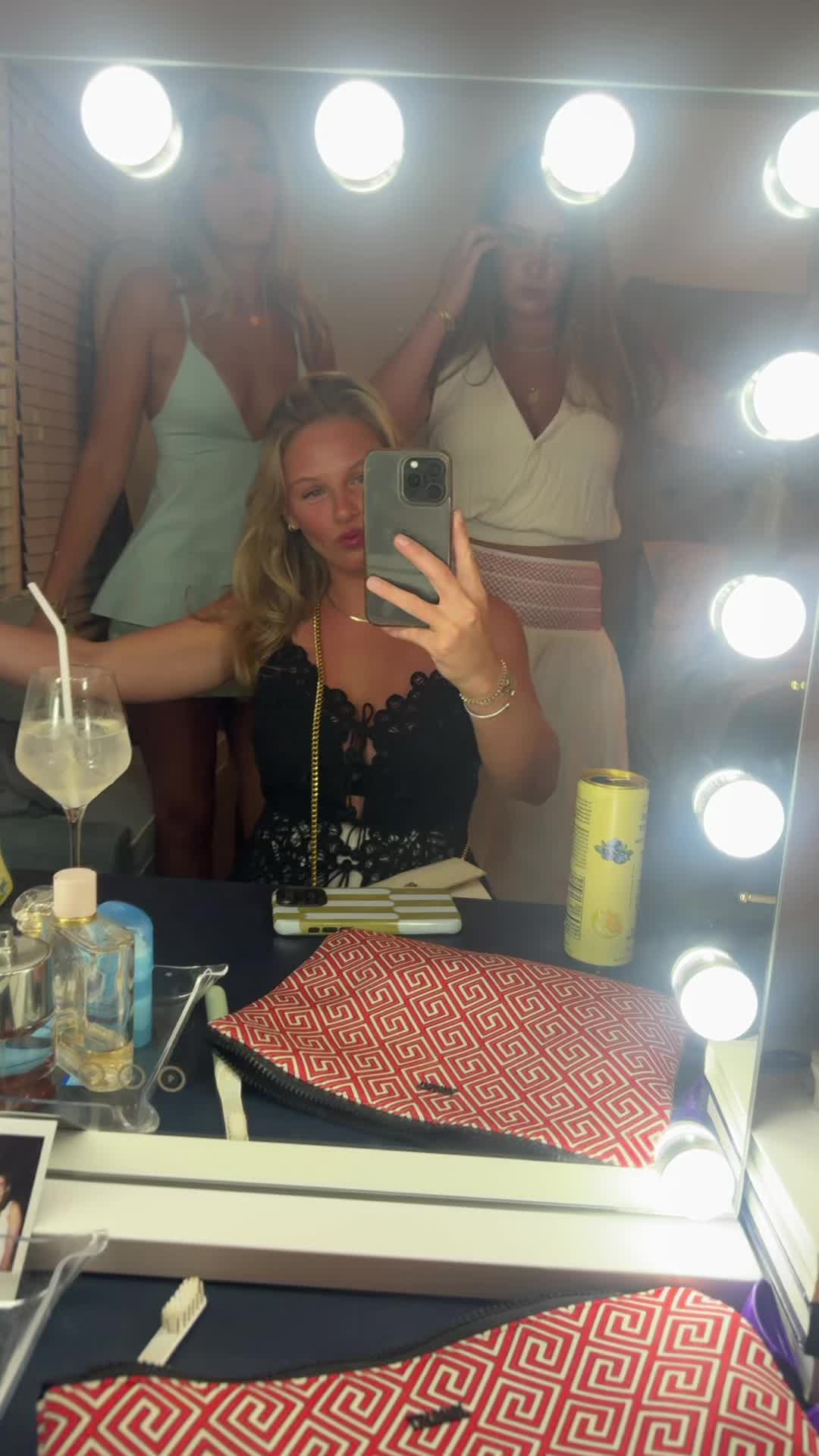 @MC Wolz
