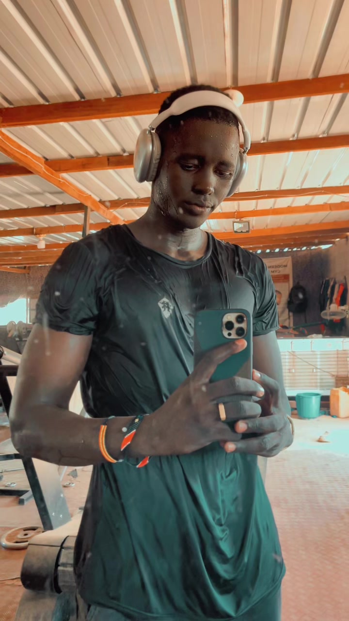 @Coolly🦍🐟🇸🇸