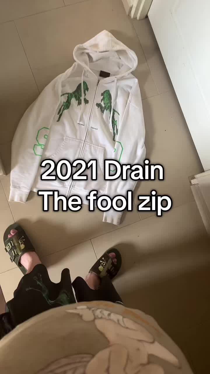@zombiaczekarchive