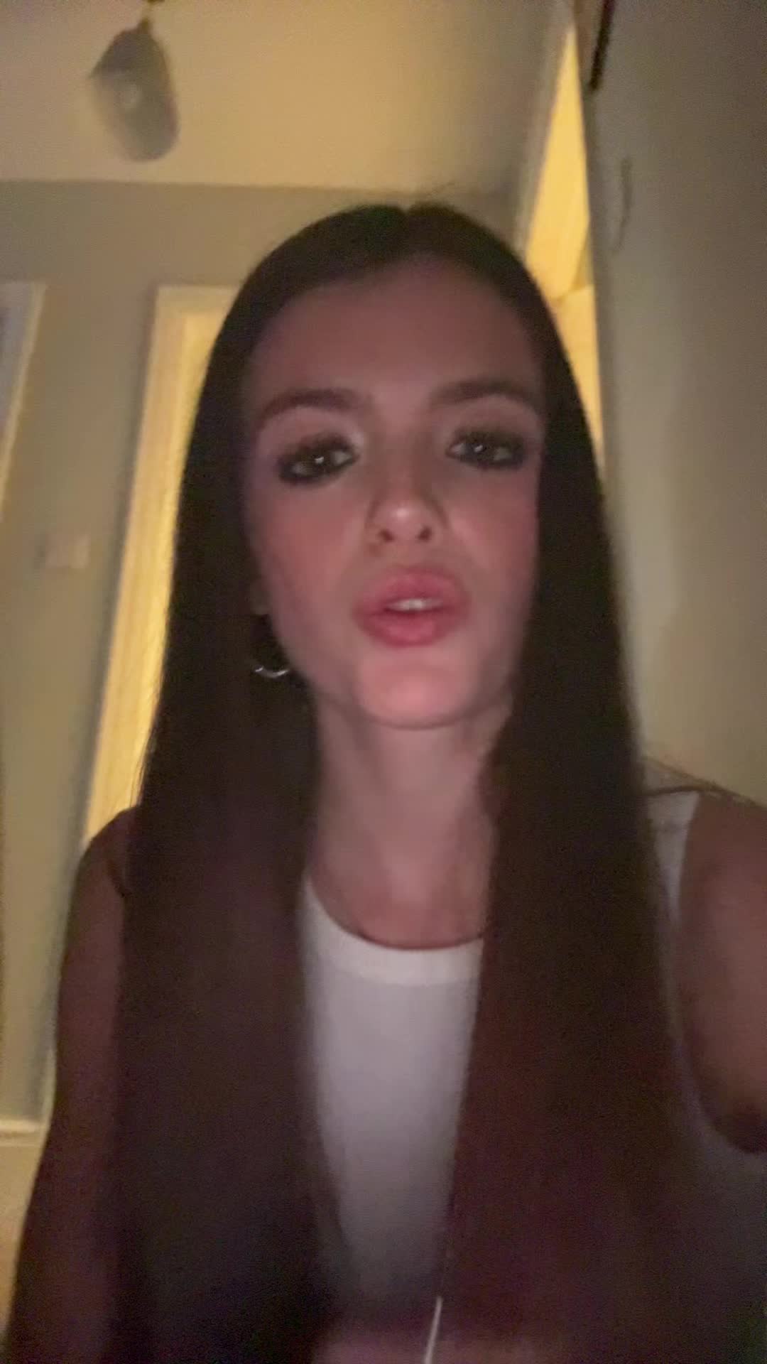 @eepylilia
