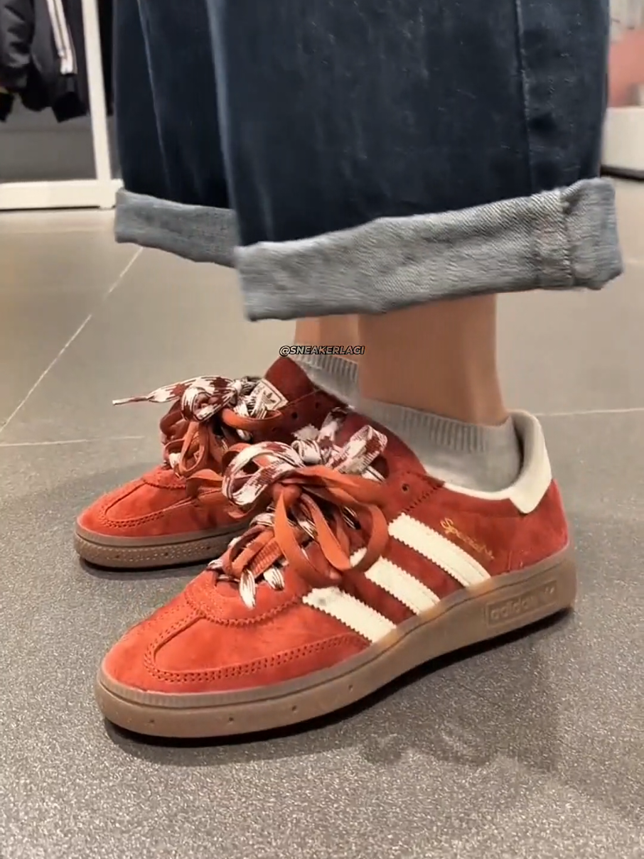 @𝙎𝙉𝙀𝘼𝙆𝙀𝙍𝙇𝘼𝙂𝙄