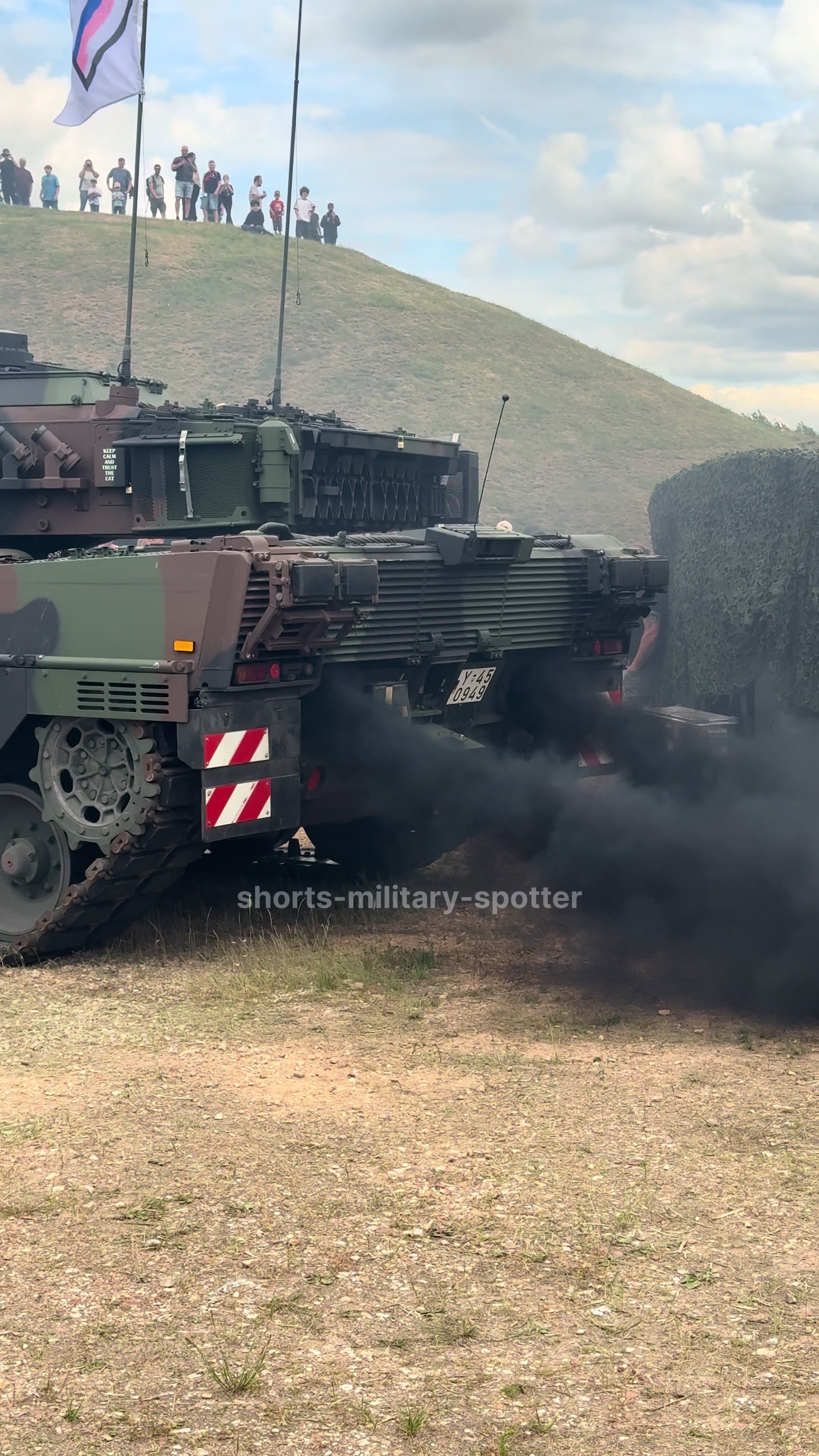 @shorts-military-spotter